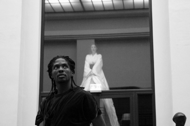 morphing lines, 2016 — Spatial installation and performance, Kunsthaus Dahlem, Berlin. Choreography: Nadja Raszewski